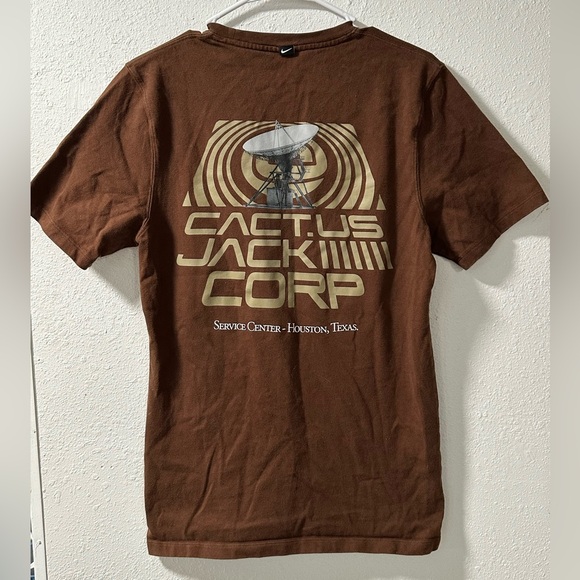 Cactus Jacket by Travis Scott Nike T-Shirt - Picture 3 of 7